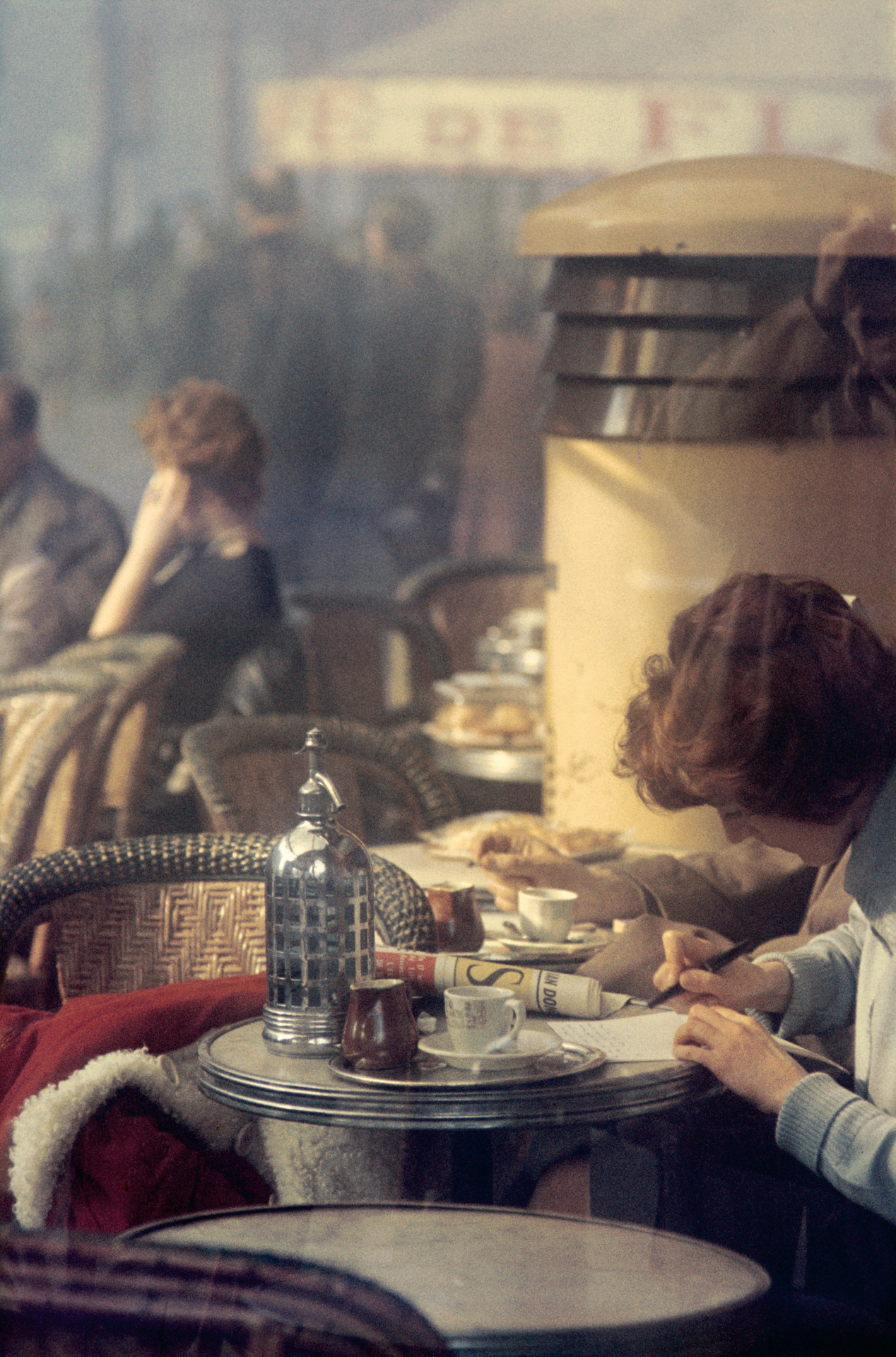 Paris, 1959 All images are © 2023 Saul Leiter Foundation