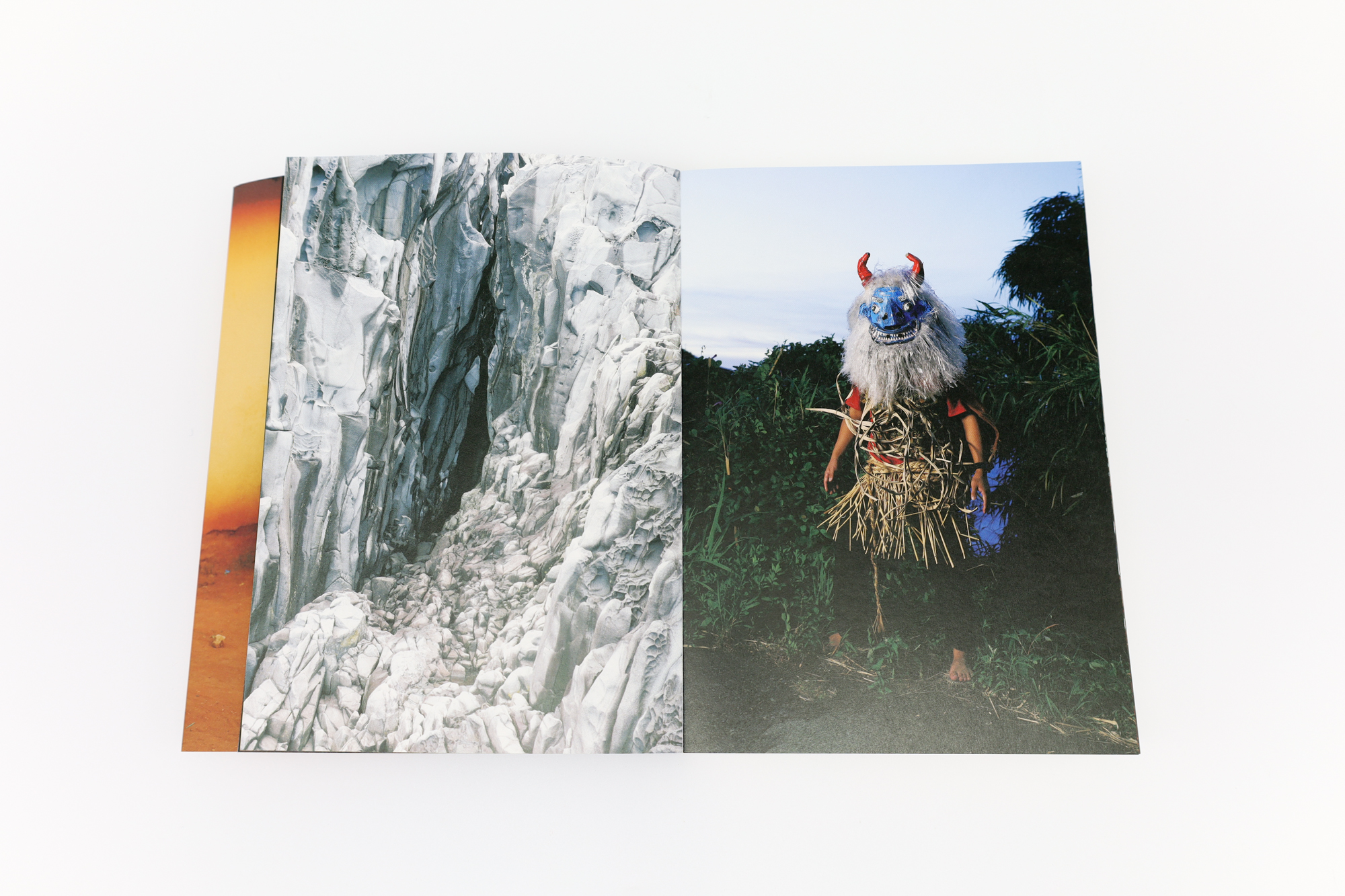 竹沢うるま写真集 BOUNDARY | 中心｜青幻舎 SEIGENSHA Art Publishing